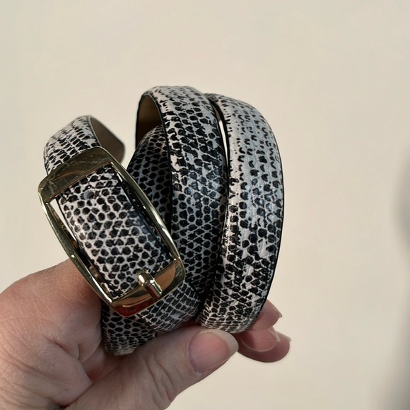 TALBOTS Reptile/Snakeskin Office/Urban B/W Leather Belt Gold Rectangle Buckle M - Picture 1 of 10
